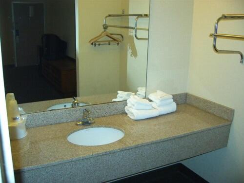 Travelers Inn & Suites Sumter Esterno foto