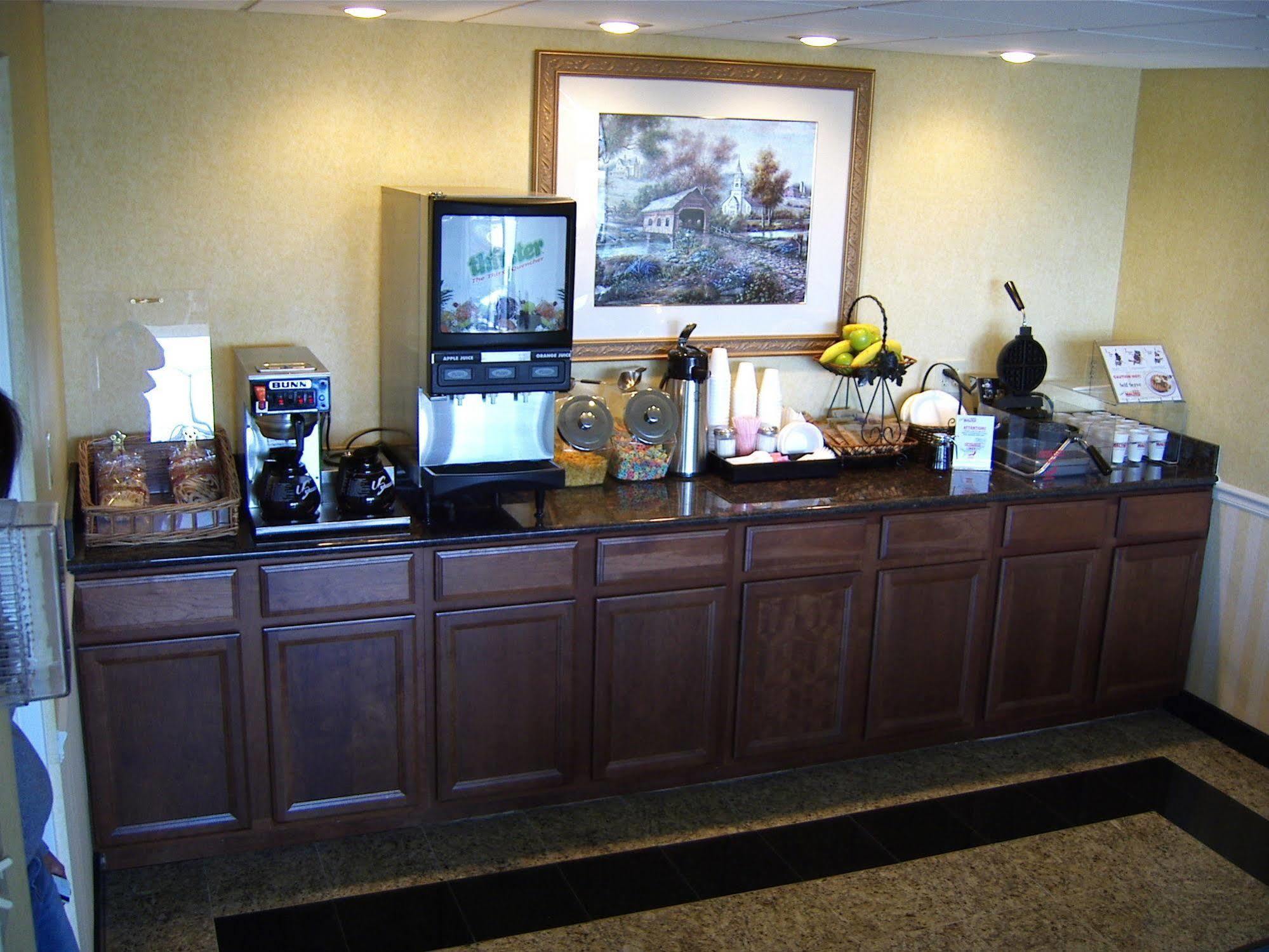 Travelers Inn & Suites Sumter Esterno foto